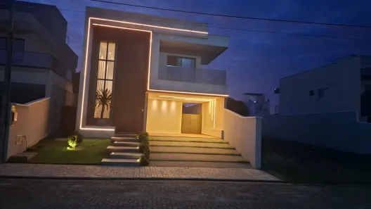 Casa de Condomínio com 4 Quartos à venda, 160m² no Lagoa Redonda, Fortaleza