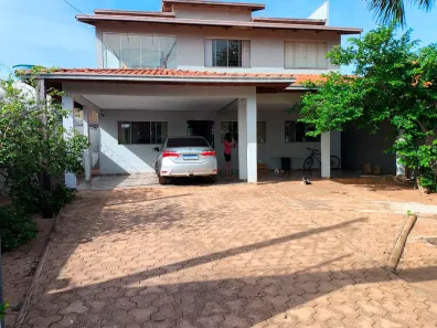 Sobrado com 2 Quartos à venda, 272m² no Plano Diretor Norte, Palmas