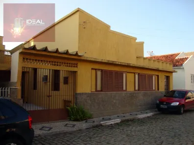 Casa de Condomínio com 3 Quartos à venda, 130m² no Centro, Campos dos Goytacazes