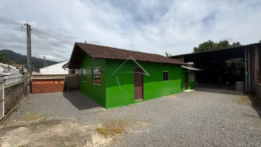Casa com 2 Quartos à venda, 100m² no São Luís, Jaraguá do Sul