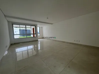 Casa com 3 Quartos à venda, 154m² no Nossa Senhora de Fátima, Contagem