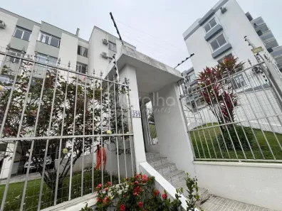 Apartamento com 2 Quartos para alugar, 58m² no Carvoeira, Florianópolis