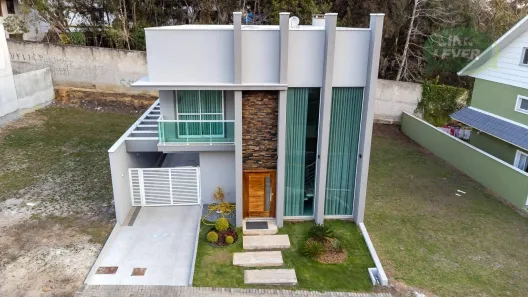Casa de Condomínio com 3 Quartos à venda, 250m² no Campo Pequeno, Colombo