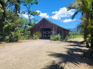 Fazenda/Sítio com 3 Quartos à venda, 200m² no Vila Nova, Joinville