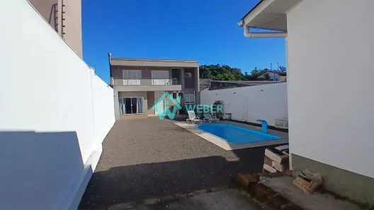 Casa com 2 Quartos para alugar, 245m² no São Jorge, Novo Hamburgo