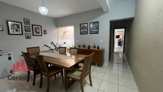 Casa com 3 Quartos à venda, 250m² no Jardim Santo Antônio, Americana