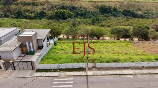Lote/Terreno à venda, 384m² no Loteamento Parque Residencial Serras de Atibaia II, Atibaia