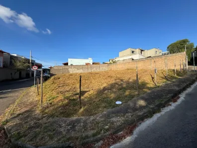 Lote/Terreno à venda, 315m² no Aeroporto, Juiz de Fora