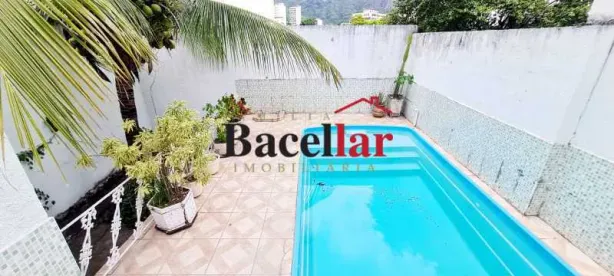 Casa com 4 Quartos à venda, 207m² no Grajaú, Rio de Janeiro