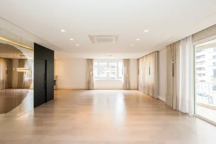 Apartamento com 4 Quartos para alugar, 344m² no Batel, Curitiba