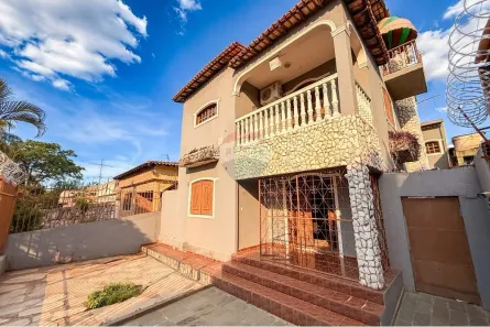 Casa com 6 Quartos à venda, 435m² no Sobradinho, Brasília