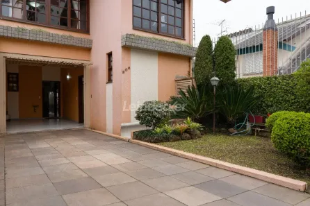 Casa com 3 Quartos à venda, 220m² no Jardim Sabará, Porto Alegre