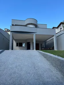 Casa com 3 Quartos à venda, 233m² no Campos Elíseos, Taubaté