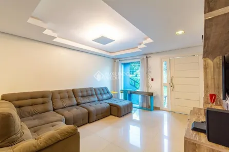 Sobrado com 3 Quartos à venda, 255m² no Parque da Matriz, Cachoeirinha