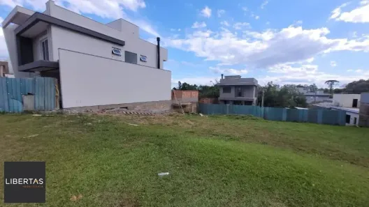 Lote/Terreno à venda, 297m² no Centro, Gravataí