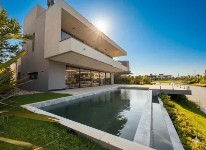 Casa de Condomínio com 5 Quartos à venda, 500m² no XANGRI-LÁ, Xangri-lá