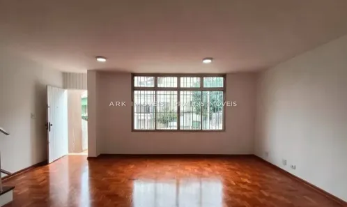 Sobrado com 3 Quartos para alugar, 179m² no Mirandópolis, São Paulo