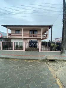 Casa com 3 Quartos à venda, 336m² no Centro, Ilhota
