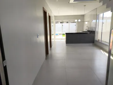 Casa de Condomínio com 4 Quartos à venda, 172m² no Jardins Parma, Senador Canedo