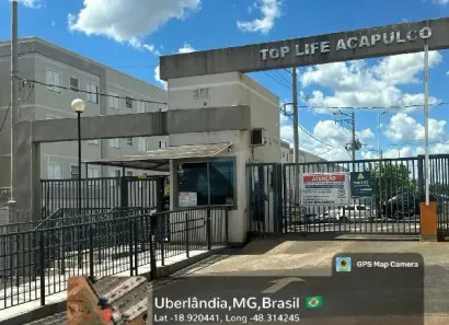 Apartamento com 2 Quartos à venda, 47m² no Chácaras Tubalina e Quartel, Uberlândia