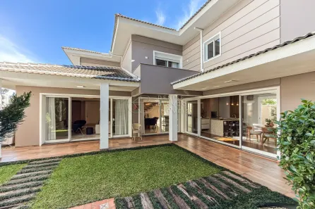 Casa de Condomínio com 3 Quartos à venda, 380m² no Campo Comprido, Curitiba
