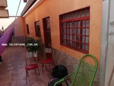 Casa com 4 Quartos à venda, 192m² no Brasília, Londrina