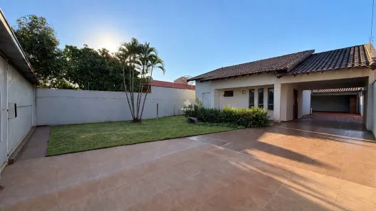 Casa de Condomínio com 3 Quartos à venda, 180m² no Jardim Maracanã, Dourados