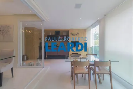 Apartamento com 3 Quartos à venda, 198m² no Campo Belo, São Paulo