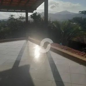 Casa com 4 Quartos à venda, 360m² no Itaipu, Niterói
