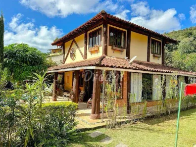 Casa com 4 Quartos à venda, 190m² no Albuquerque, Teresópolis