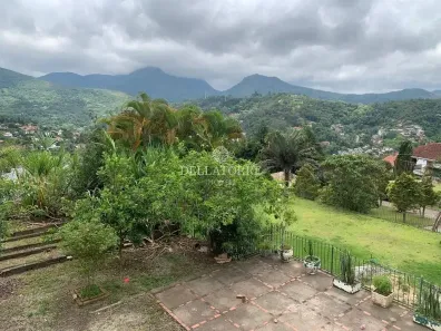 Lote/Terreno à venda, 576m² no Golfe, Teresópolis