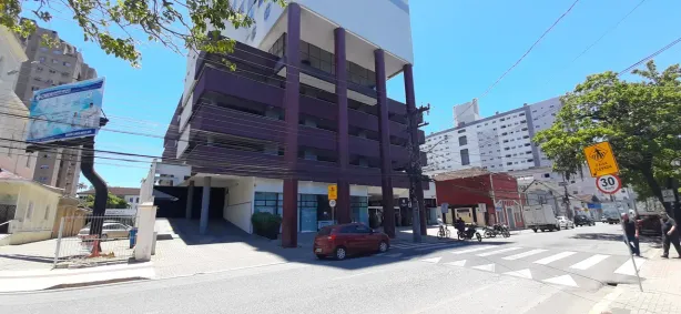 Ponto Comercial à venda, 50m² no Centro, Joinville