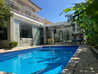 Casa de Condomínio com 3 Quartos à venda, 242m² no Bosque do Vianna, Cotia