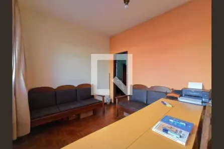 Casa com 4 Quartos à venda, 316m² no Carlos Prates, Belo Horizonte