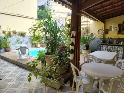 Casa com 4 Quartos à venda, 100m² no Realengo, Rio de Janeiro