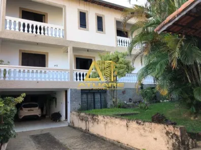 Casa com 5 Quartos para alugar, 200m² no Dorotéia II, Pouso Alegre