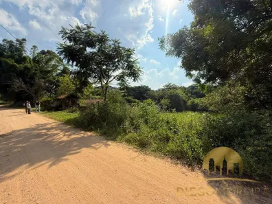Lote/Terreno à venda, 1850m² no Jardim Sinki, Franco da Rocha