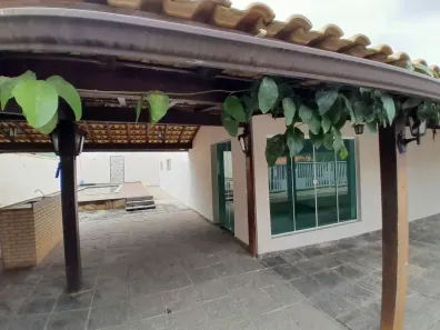 Casa de Condomínio com 3 Quartos à venda, 360m² no Balneário São Pedro, São Pedro da Aldeia