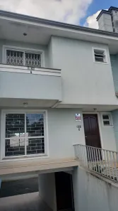 Sobrado com 3 Quartos para alugar, 139m² no Capão Raso, Curitiba