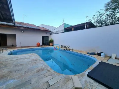 Casa com 3 Quartos para alugar, 250m² no Vila São Pedro, Americana