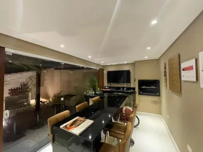 Sobrado com 3 Quartos à venda, 215m² no Jardim Maria Tereza, Cotia