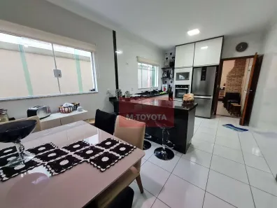 Sobrado com 3 Quartos à venda, 131m² no Parque Renato Maia, Guarulhos