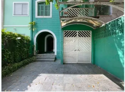 Casa com 3 Quartos para alugar, 178m² no Pompéia, Santos