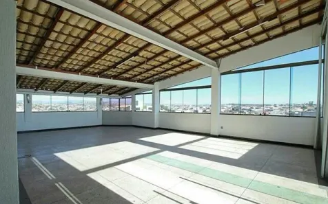 Imóvel Comercial com 4 Quartos à venda, 720m² no Cabral, Contagem
