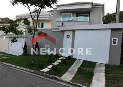 Casa de Condomínio com 4 Quartos à venda, 200m² no Pechincha, Rio de Janeiro
