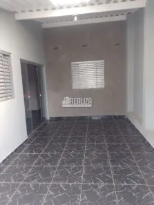 Casa com 2 Quartos à venda, 116m² no Jardim Triângulo, Uberaba