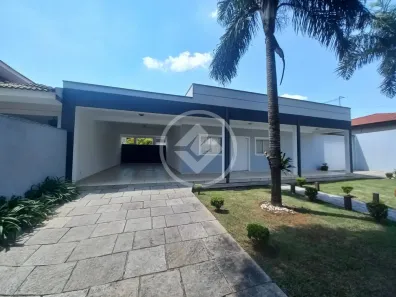 Casa de Condomínio com 3 Quartos para alugar, 250m² no Marambaia, Vinhedo