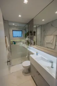 Flat com 3 Quartos para alugar, 230m² no Canto, Florianópolis