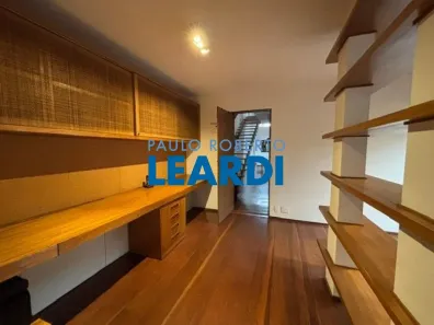 Casa com 3 Quartos à venda, 279m² no Vila Madalena, São Paulo