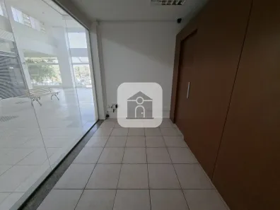 Ponto Comercial à venda, 212m² no Santa Mônica, Uberlândia
